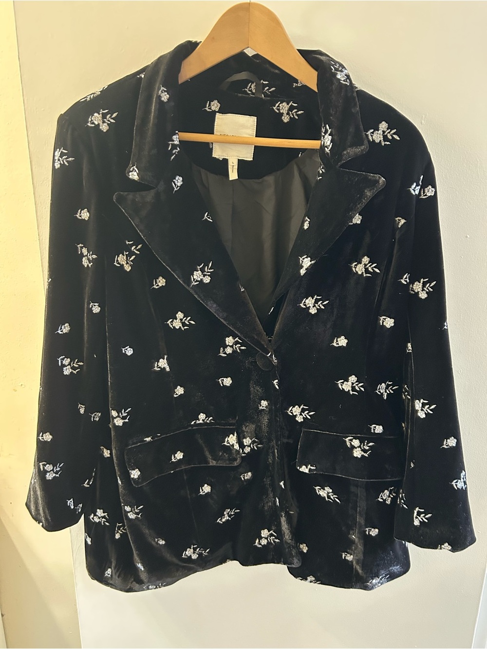 Avec Les Filles Black Velvet Blazer with White Floral Embroidery